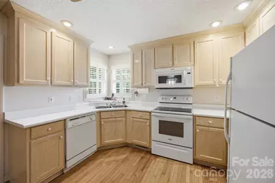 211 Peachtree Street, Belmont, NC 28012 - Photo 6