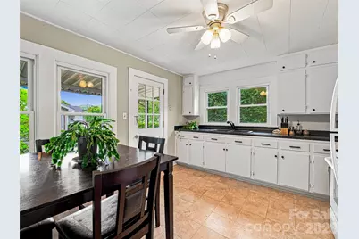 6 Bradford Circle, Candler, NC 28715 - Photo 10