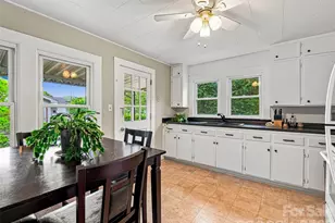 6 Bradford Cir, Candler, NC 28715 - Photo 10