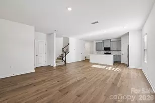 7275 Yardley St, Gastonia, NC 28056 - Photo 2