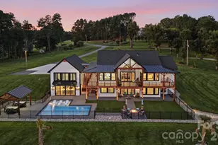 698 Sam Poole Ln, Taylorsville, NC 28681 - Photo 2