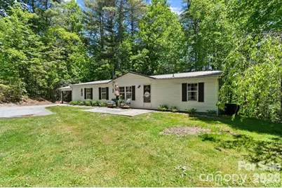 122 Fallswood Court, Hendersonville, NC 28739 - Photo 1