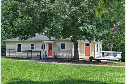 713 Wilmont Street SW, Lenoir, NC 28645 - Photo 4