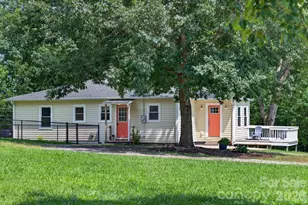 713 Wilmont St SW, Lenoir, NC 28645 - Photo 4