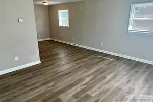 916 W 5th Ave, Lexington, NC 27292 - Photo 2