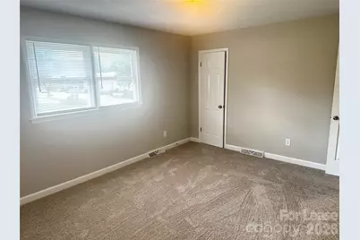 916 W 5th Avenue #A, Lexington, NC 27292 - Photo 14