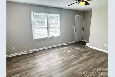 916 W 5th Avenue #A, Lexington, NC 27292 - Photo 4