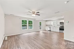 1132 New Day Ct, Charlotte, NC 28215 - Photo 8