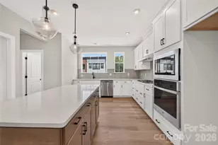 403 Old Town Vlg Rd, Waxhaw, NC 28173 - Photo 16