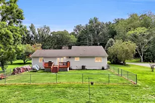 693 Monte Vista Rd, Candler, NC 28715 - Photo 34