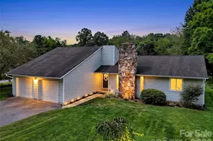 693 Monte Vista Rd, Candler, NC 28715 - Photo 4