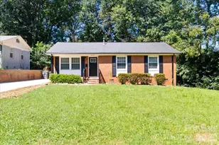 1814 Windham Pl, Charlotte, NC 28205 - Photo 1