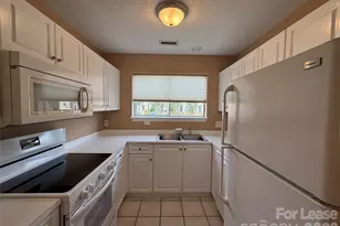 17428 Tuscany Ln, Cornelius, NC 28031 - Photo 6