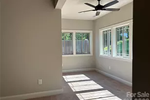 831-A Wynnshire Dr, Hickory, NC 28601 - Photo 16
