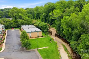 4743 Hedgemore Dr, Charlotte, NC 28209 - Photo 2