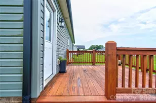 1041 Cleveland Ave, Grover, NC 28073 - Photo 36