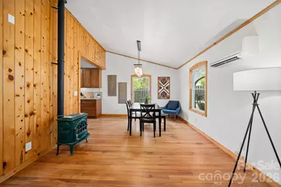 1510 Greenville Highway, Hendersonville, NC 28792 - Photo 24