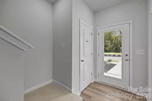 4611 Green Drake Dr, Charlotte, NC 28269 - Photo 4
