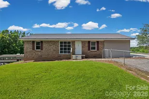 195 Moda Rd, Blacksburg, SC 29702 - Photo 1