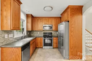 3846 Barclay Downs Dr, Charlotte, NC 28209 - Photo 12
