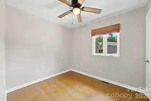 2700 Ravencroft Dr, Charlotte, NC 28208 - Photo 12