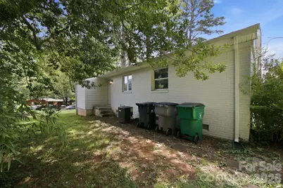 2700 Ravencroft Drive, Charlotte, NC 28208 - Photo 22