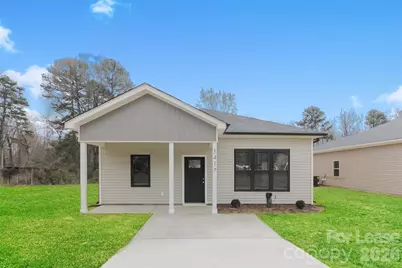 5417 Skycrest Drive, Charlotte, NC 28269 - Photo 1