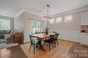 261 Robinwood Ln, Lake Wylie, SC 29710 - Photo 16