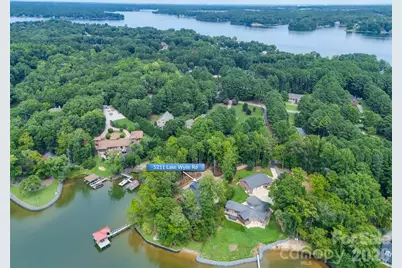 5211 Lake Wylie Road, Clover, SC 29710 - Photo 44