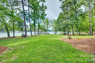 5211 Lake Wylie Rd, Clover, SC 29710 - Photo 34