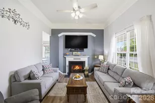 400 Brookhollow Dr, York, SC 29745 - Photo 8