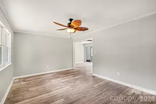 1333 Washington Ln, Kannapolis, NC 28083 - Photo 6
