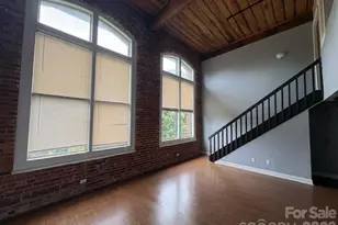 201 S Hoskins Rd, Charlotte, NC 28208 - Photo 8