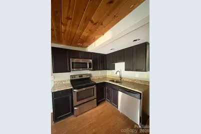 201 S Hoskins Road #318, Charlotte, NC 28208 - Photo 6