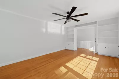 401 S East End Avenue, Statesville, NC 28677 - Photo 8