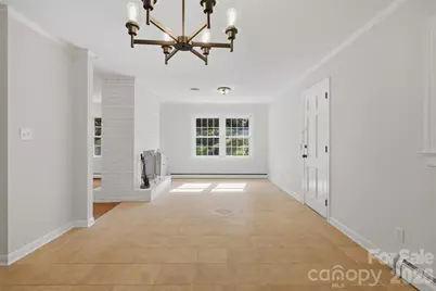 401 S East End Avenue, Statesville, NC 28677 - Photo 10