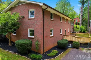 401 S East End Ave, Statesville, NC 28677 - Photo 4