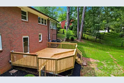 401 S East End Avenue, Statesville, NC 28677 - Photo 44