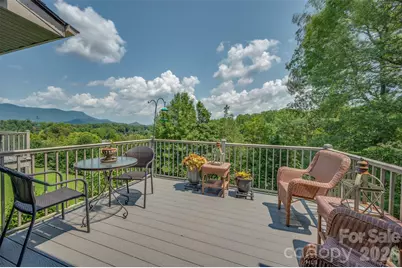77 Chestnut Street #305, Tryon, NC 28782 - Photo 8