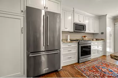 77 Chestnut Street #305, Tryon, NC 28782 - Photo 12