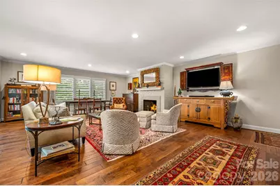 77 Chestnut Street #305, Tryon, NC 28782 - Photo 4