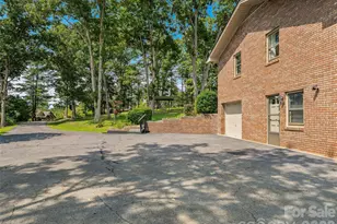 38 Chadwick Wade Dr, Asheville, NC 28804 - Photo 42