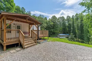 152 Hollon Cove, Waynesville, NC 28786 - Photo 2