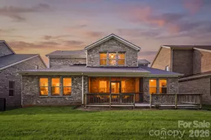127 Smithfield Dr, Charlotte, NC 28270 - Photo 2