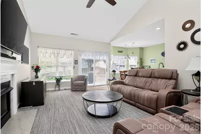 8413 Suttonview Drive, Charlotte, NC 28269 - Photo 4