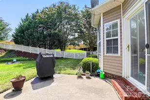 8413 Suttonview Dr, Charlotte, NC 28269 - Photo 30