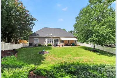 8413 Suttonview Drive, Charlotte, NC 28269 - Photo 34