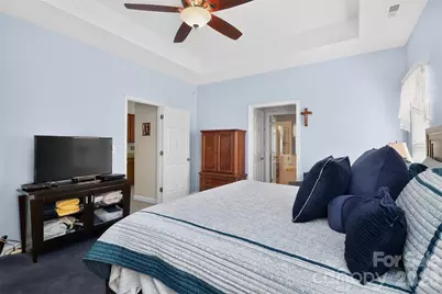 8413 Suttonview Drive, Charlotte, NC 28269 - Photo 16