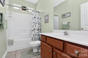 8413 Suttonview Dr, Charlotte, NC 28269 - Photo 24