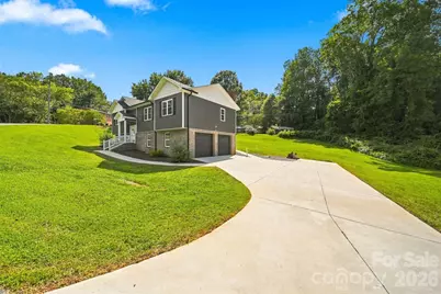 2953 2nd Street Court NW, Hickory, NC 28601 - Photo 28